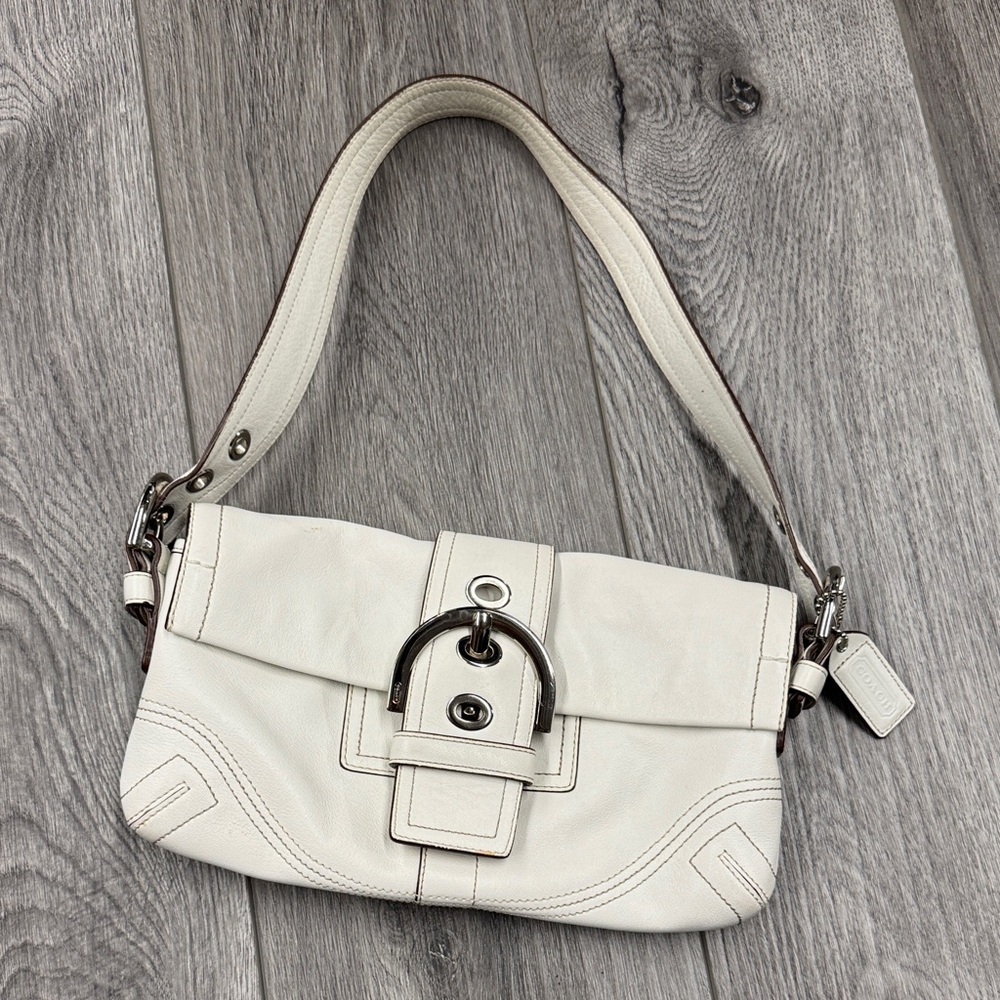 Coach Y2K White Leather Shoulder Bag